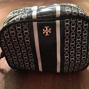 Tory Burch make up bag